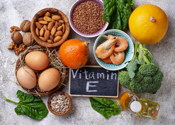 Vitamin E là thành phần rất quan trọng đối với làn da